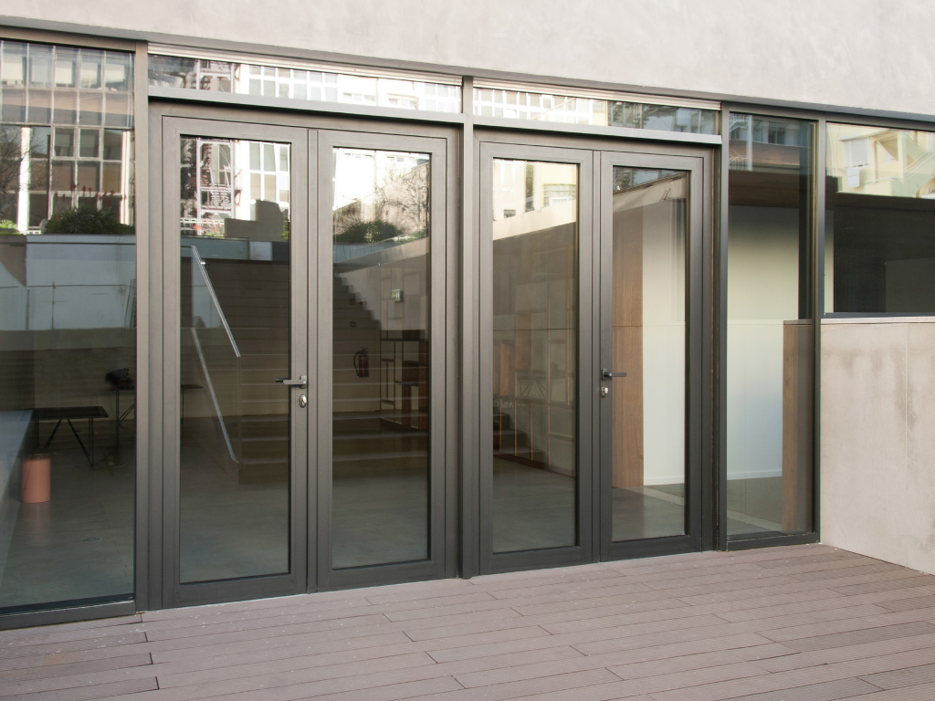 Bisagras reforzadas de la puerta Cortizo Millennium Plus 70